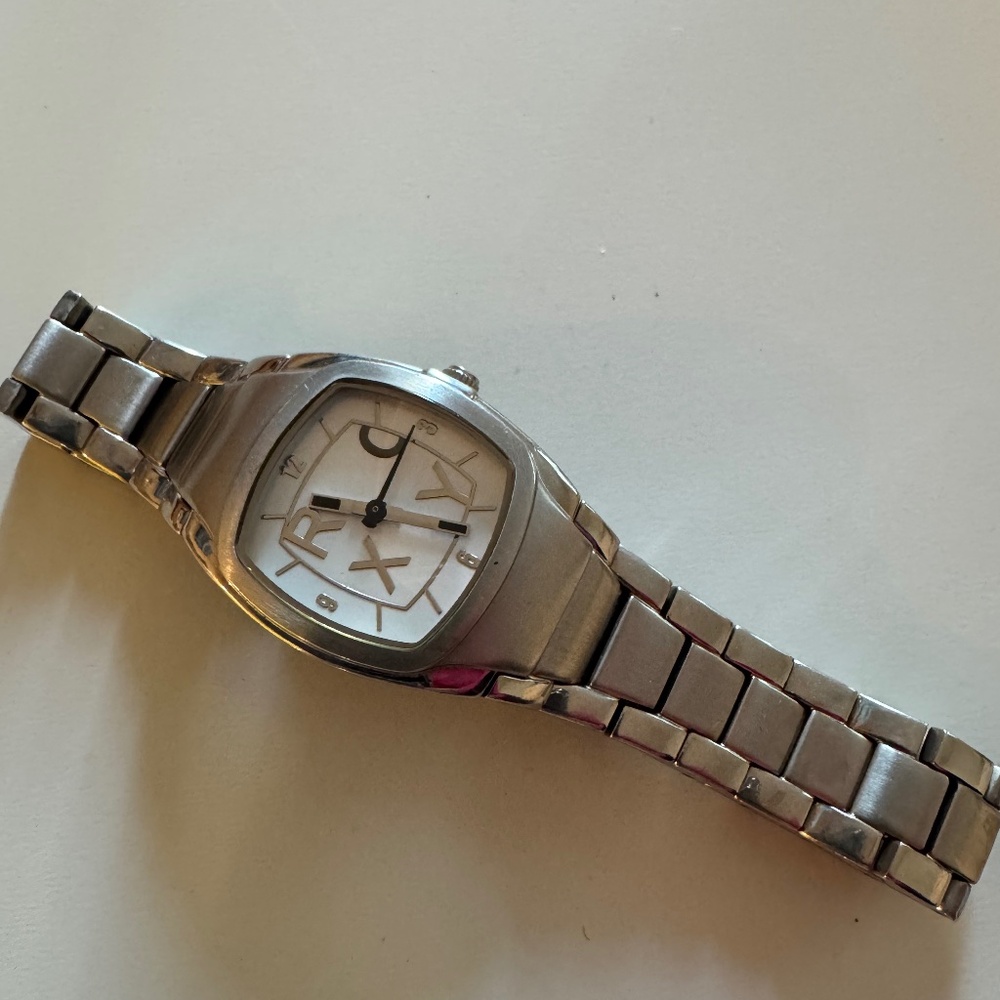 Roxy watch